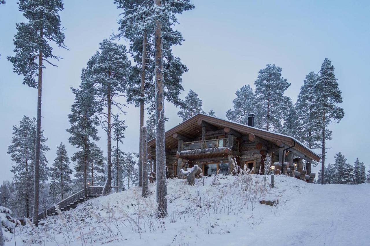 Spectacular Rural Log House With 2 Saunas Next To A Beautiful