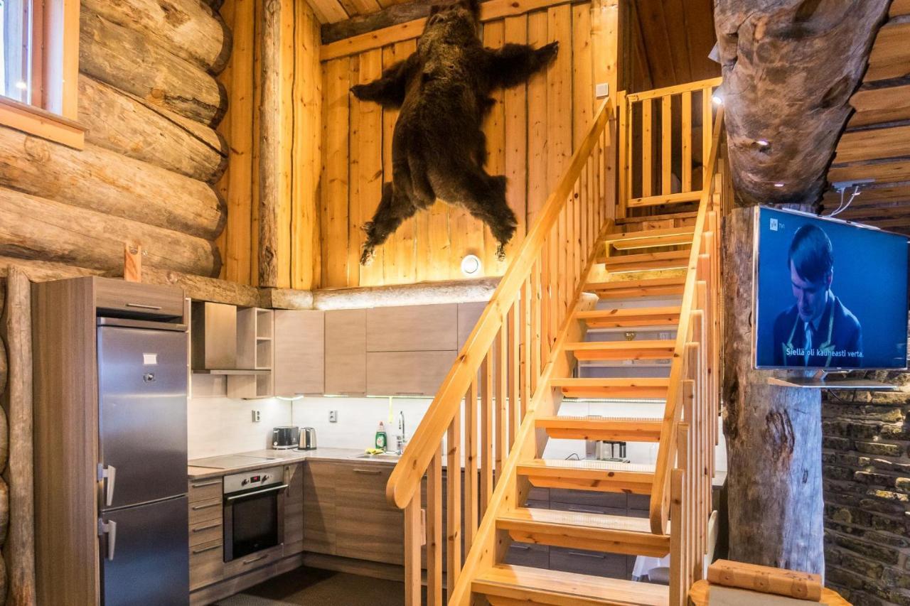 Spectacular Rural Log House With 2 Saunas Next To A Beautiful Holiday home